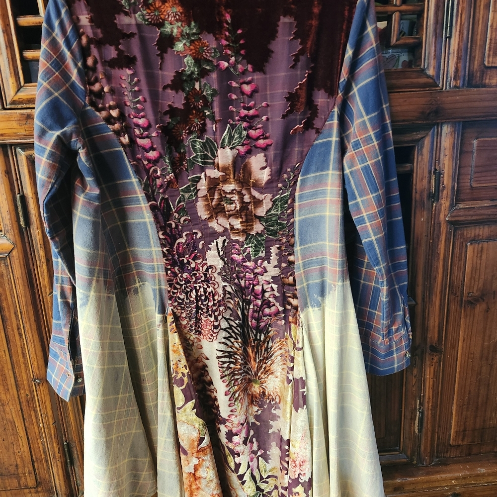 Aratta Silent Journey plaid button front long top - Picture 3 of 6